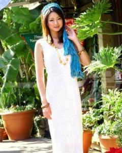 村赖沙绪里在线播放,在线播放中的魅力演绎