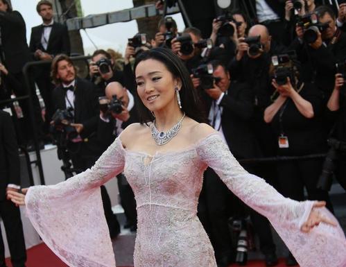 巩俐老公孩子照片,老公孩子温馨同框