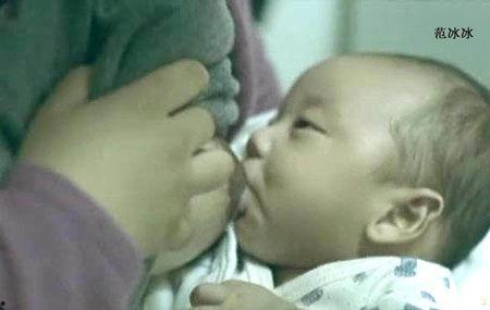 那个明星露出乳晕,明星隐私界限再引争议