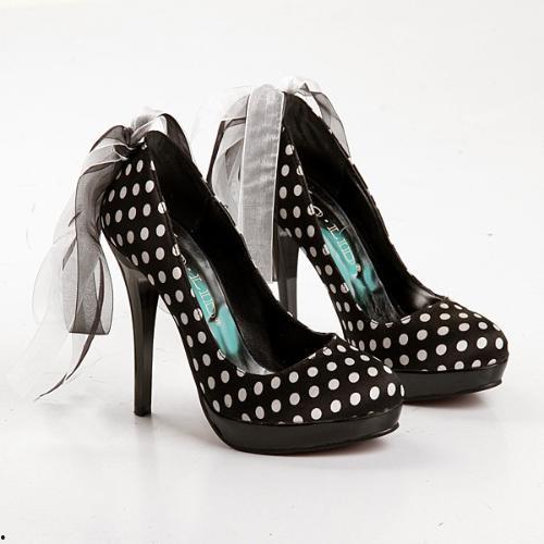 帮架丝袜高跟鞋,时尚与性感的完美融合